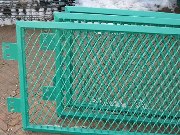 高架橋護(hù)欄網(wǎng)4