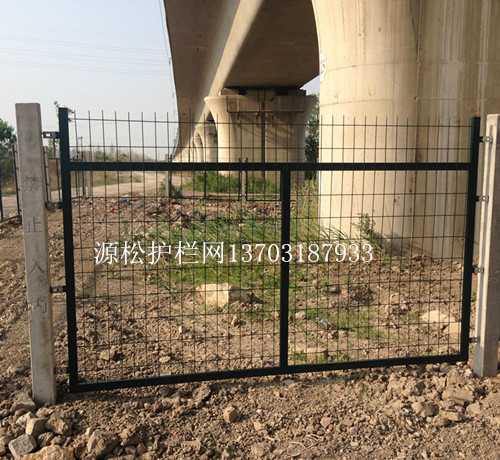 橋下防護(hù)柵欄