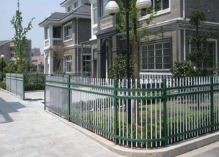 圍墻鐵護欄