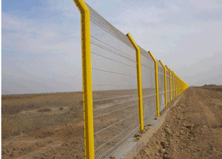 圈地護欄網(wǎng)